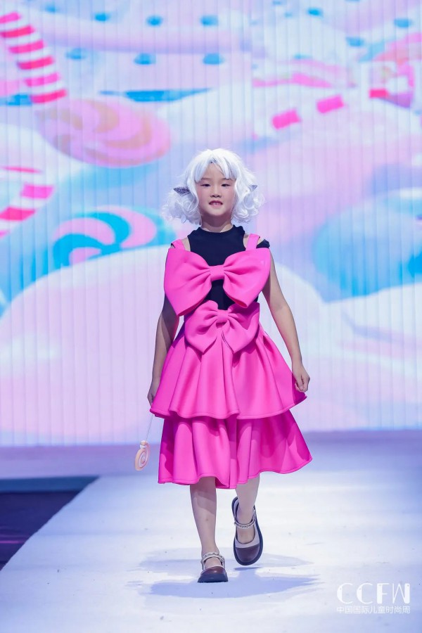 梦幻马卡龙FUNNY DREAM-2022新款发布秀,聚焦美丽的童话世界