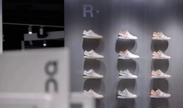 以黑科技跑鞋出圈,On昂跑是如何成为时尚运动人新宠?