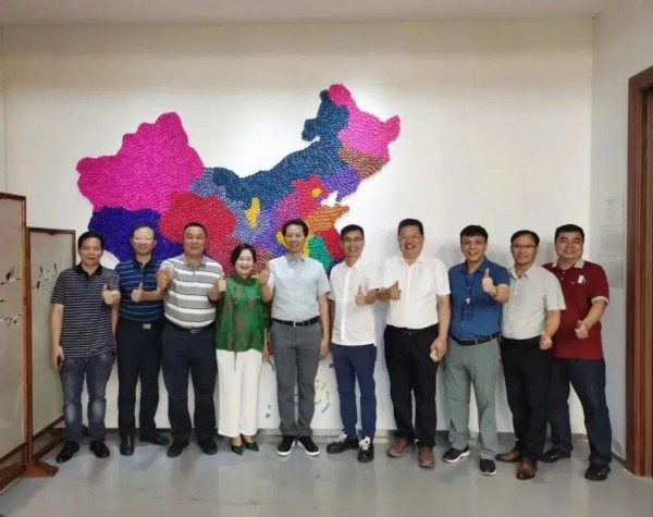 广西茧丝绸行业协会一行赴浙江考察交流