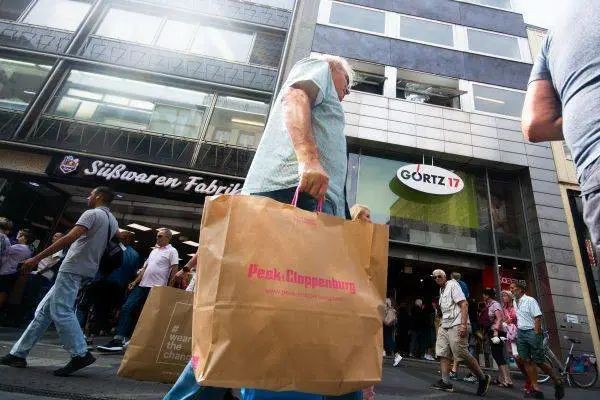 德国零售业出现近30年最大跌幅 或将拖累整个欧洲陷入衰退