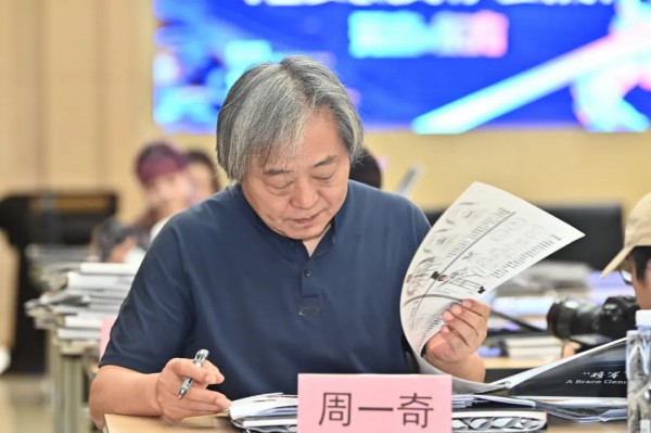 “让大赛不止于大赛”,30位设计师获得2022年“大浪杯”中国女装设计大赛特训营“入营”资格