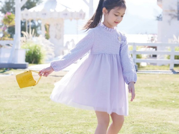 芭乐兔夏日穿搭第二弹——长袖连衣裙