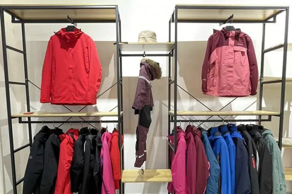 渠县正在做大轻纺服饰产业“蛋糕”