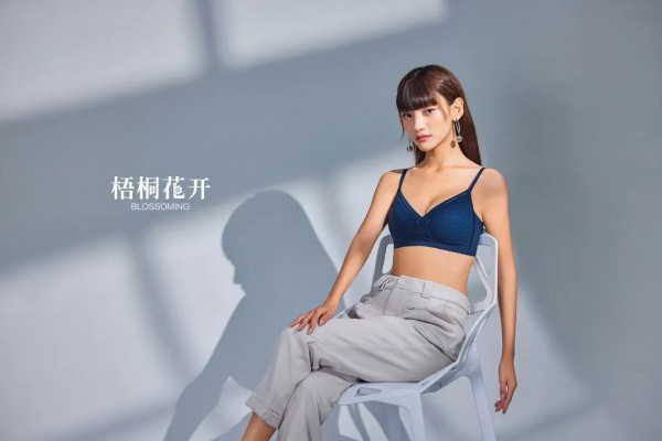 梧桐花开光序 | 光影穿梭之下,倾听光的序言