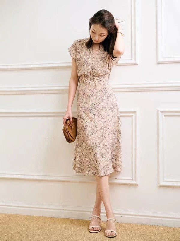 轻奢女装加盟选择什么品牌?卡致依女装怎么样?