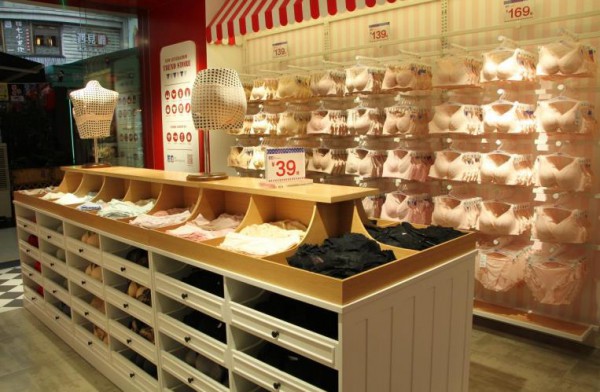 内衣加盟品牌选哪个好?开店加盟BD内衣品牌值得选择!