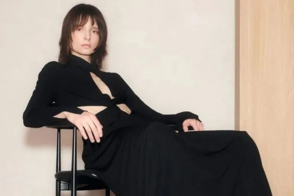 负债4亿,Victoria Beckham靠什么坚持到现在?