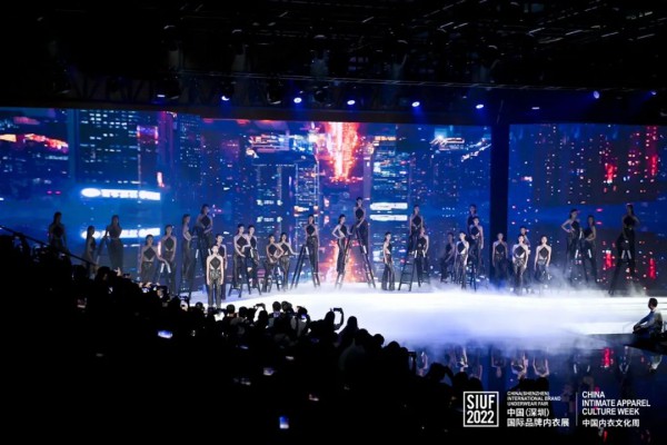 “心衣天使,内衣超模”2022第九季SIUF国际超模大赛总决赛完美落幕