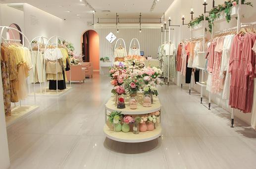 想在投资市场闯出一片天,选37°生活美学女装!