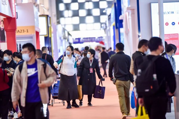 ISUE变革会展服务价值,线上商贸平台+线下数字会展相互赋能