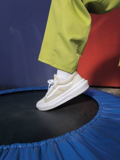 Vans 推出 Old Skool Overt CC 新鞋款