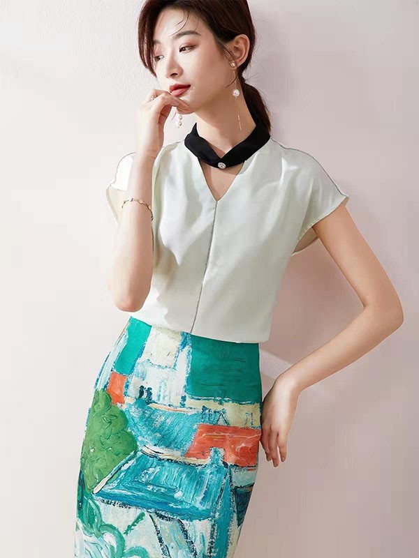 八月签约喜讯!恭喜中国丽人网与爱依莲女装达成战略合作关系!