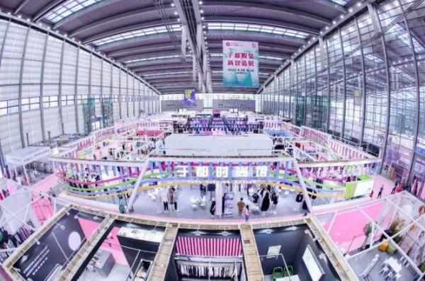 开启时尚之旅 2022时尚深圳如约而至