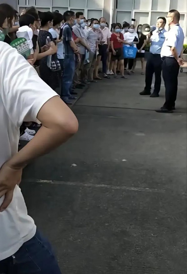 生意难做,又一家老牌纺织大厂宣布结业!赚钱全凭运气...