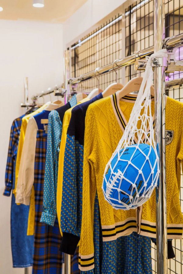 诗篇鹿镇奇妙夜快闪店-武汉站