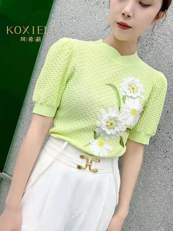 女生如何根据自己的脸型和身材选择服饰?你选对了吗?