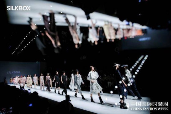 Silk box携手李文耀登陆中国国际时装周