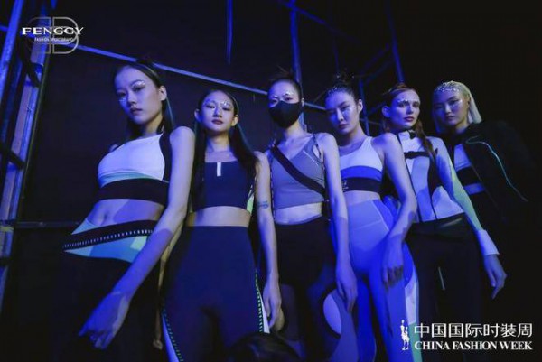 独立设计师品牌FENGGY 2023春夏品牌发布《无概率》