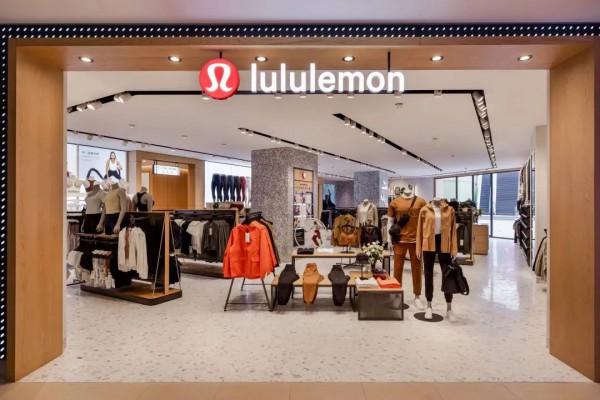 露露乐蒙-Lululemon