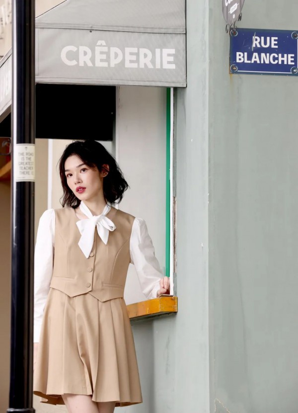 AYILIAN阿依莲 | 轻学院风穿搭 ,可咸可甜超有范