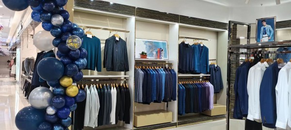 热烈祝贺爱迪丹顿青岛店盛大开业!祝生意兴隆!