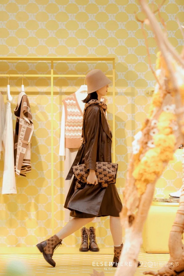女装品牌Koradior elsewhere 开启《织·Jing》920针织艺术节快闪店