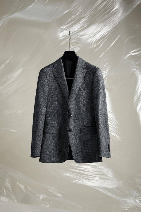 卡尔丹顿推出超级单品可机洗西服,突破性高端工艺满足用户痛点