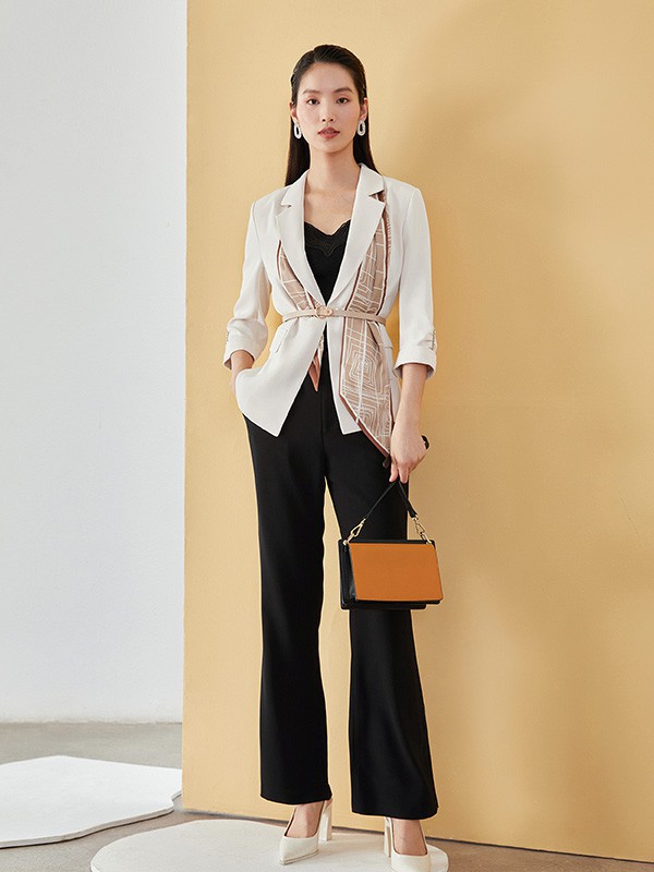 深圳女装发展前景怎么样?加盟佳纷女装品牌有什么优势?