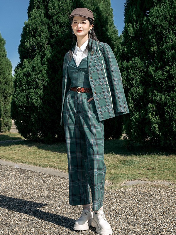 恭喜瑞尔女装成功签约中国丽人网,祝双方合作共赢!