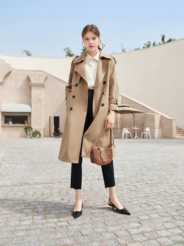 秋冬天的高级感,一件风衣就够了!轻松搞定日常装扮!