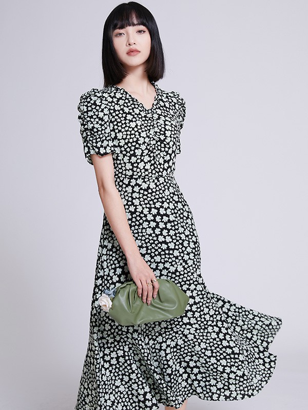 2022年下半年新手开服装店品牌怎么选?闻讯女装怎么样?