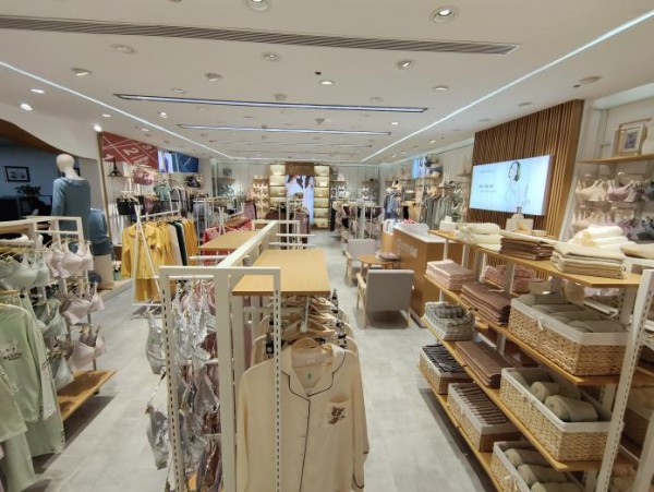 开内衣店怎么进货?闺秘品牌直供货源