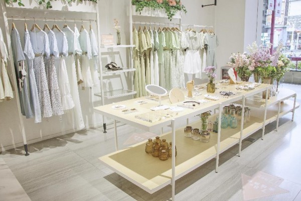 选择37°生活美学女装,赢尽无数掌声!