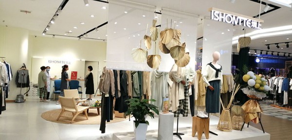 服装店灯光要怎么做才好看 试衣间怎么打灯