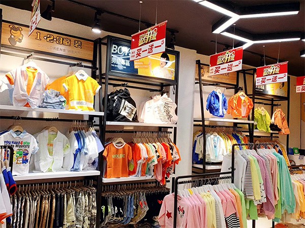 10万块可以做什么生意 10万块开童装店够吗