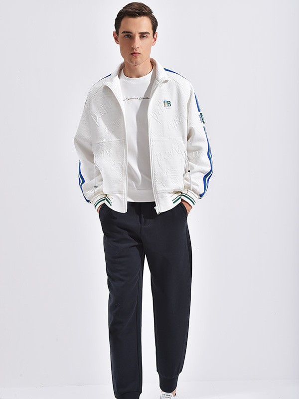 早春拒绝乱穿衣 恩咖休闲男士穿搭又潮又舒适