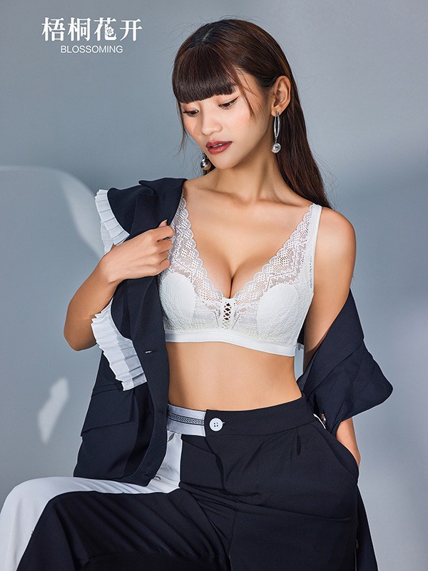 胸部下垂外扩?可能是你内衣没选对!梧桐花开教你如何挑选适合的内衣!