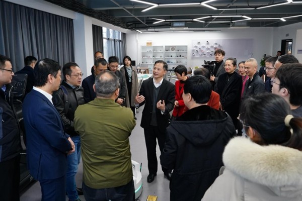 温州市政府与百丽达成意向合作