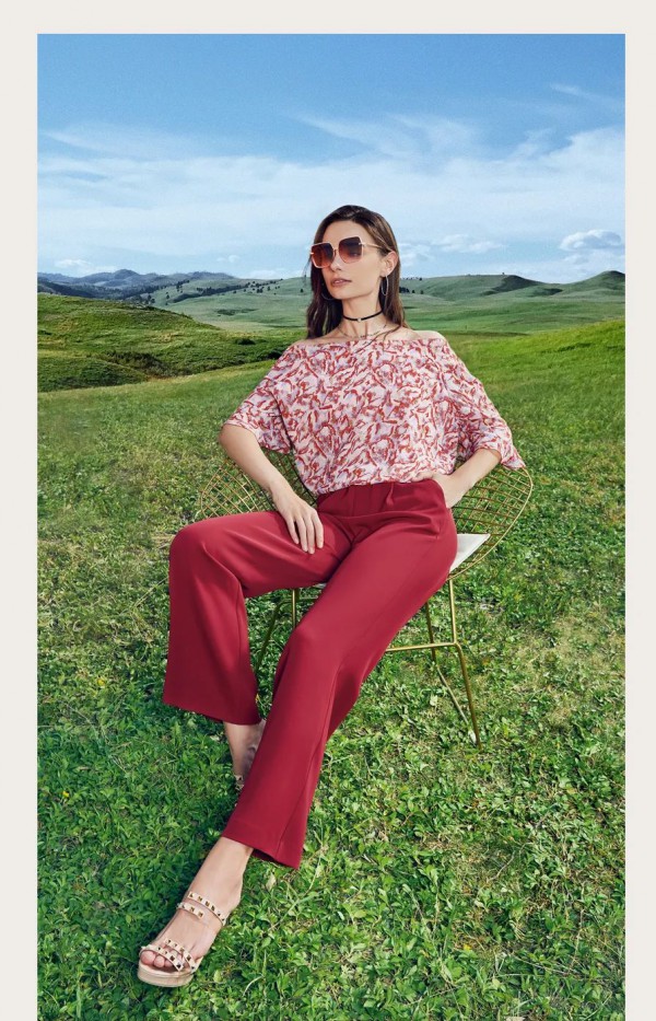 若岚菲 |  气质大红穿搭,绽放女性魅力!