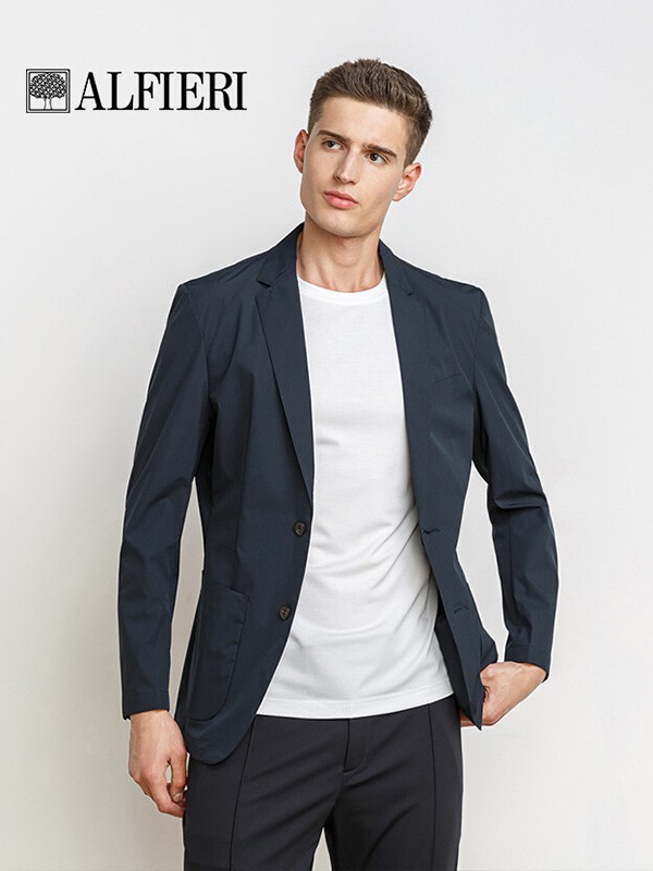 2023年要想在服装行业赚到钱,你必须做到以下四点