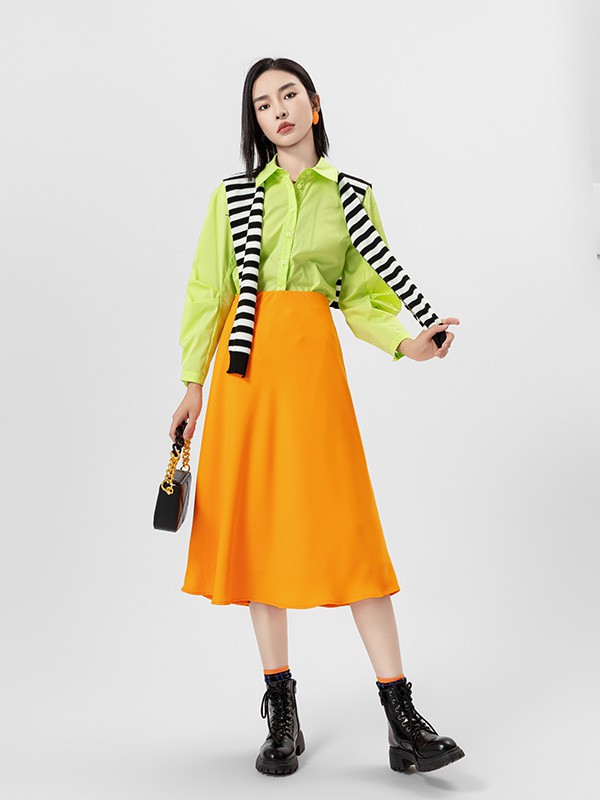 服装实体店的库存从何而来?