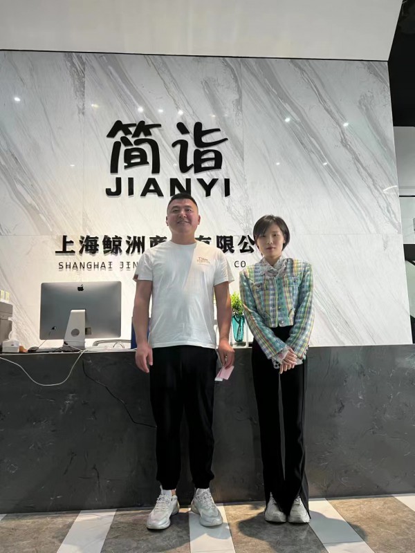 热烈祝贺简诣与兰州,浙江经销商签约成功!祝生意兴隆!