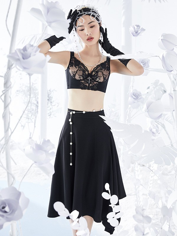 热烈祝贺狄梵思黛内衣导购成交培训会圆满成功!