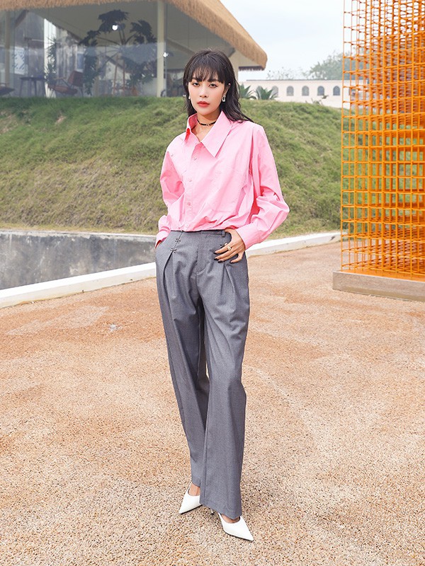 普通人的质感思路,干净简约大方,通勤着装也能轻松驾驭!