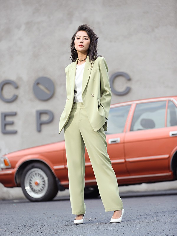 普通人的质感思路,干净简约大方,通勤着装也能轻松驾驭!