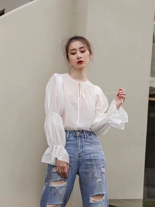 简诣女装春日少女感穿搭 可盐又可甜!