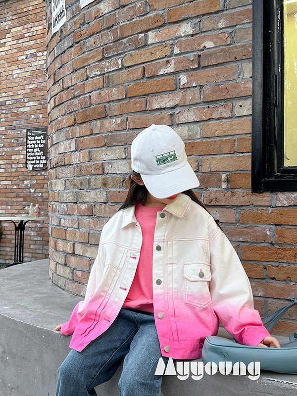 热烈祝贺广东河源冯先生与麦与童装签约成功!祝生意兴隆