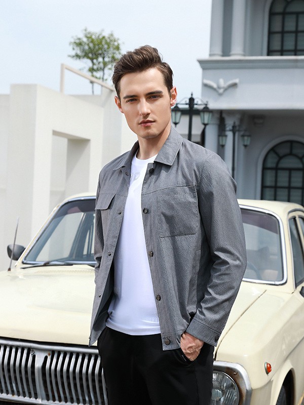 2023年开一家服装店难不难?