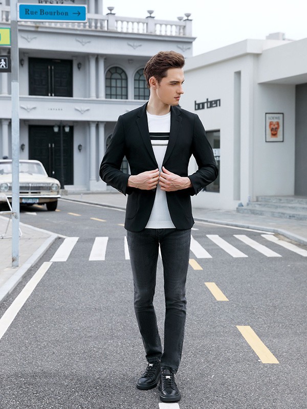 2023年开一家服装店难不难?