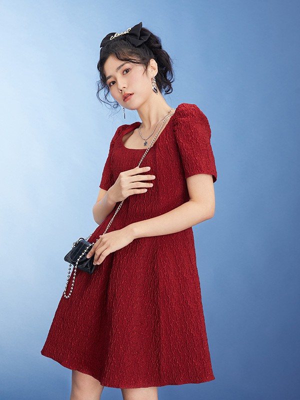 老板娘IP怎么做?服装实体如何打造“同城地标店”?